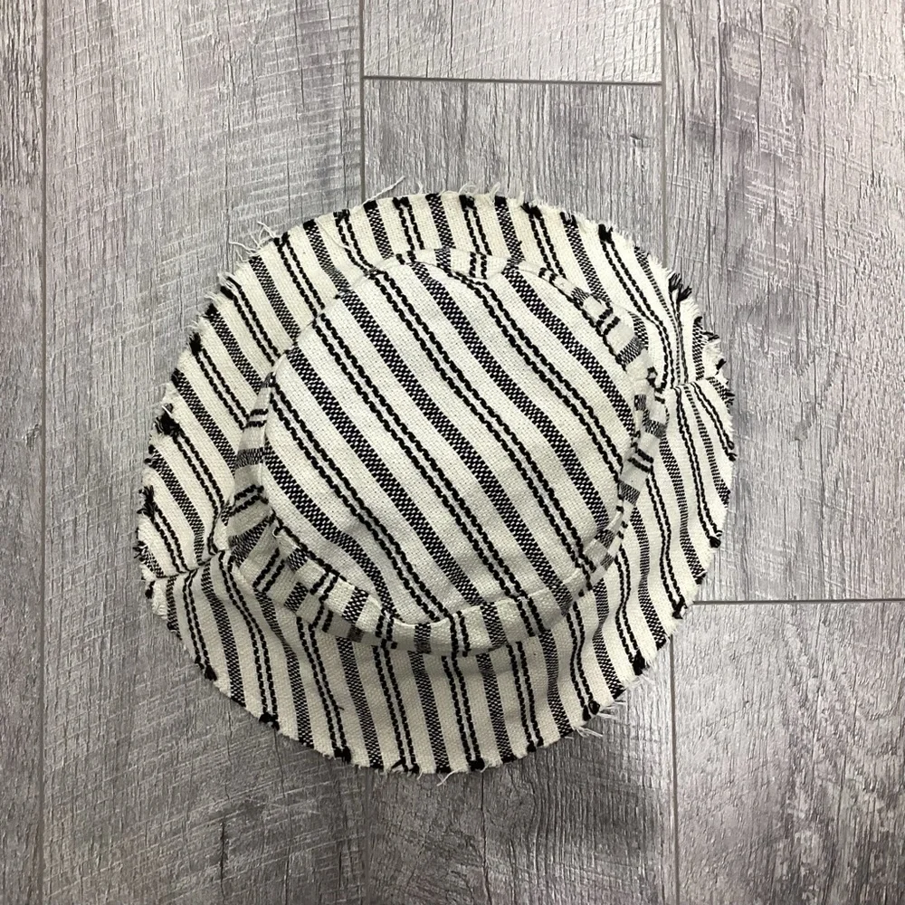 Shiraleah Striped Bucket Hat